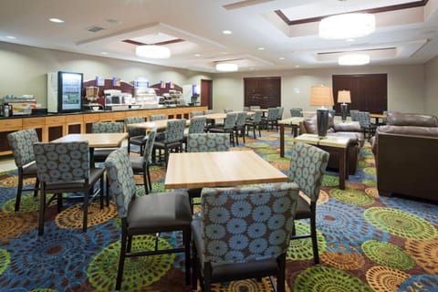 Holiday Inn Express and Suites Rochester West-Medical Center, an IHG Hotel Hôtel in Rochester
