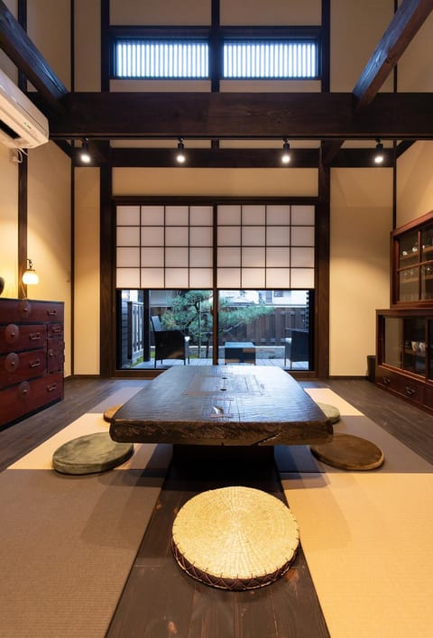 Zaimoku-an Villa in Kanazawa
