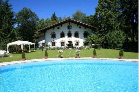 Facade/entrance, Summer, Swimming pool