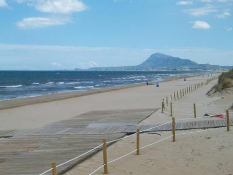 Nearby landmark, Natural landscape, Beach, Beach