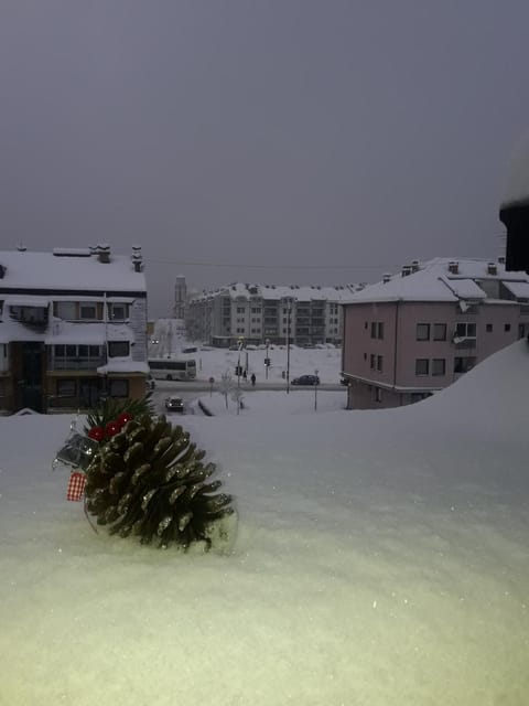 Winter, Bedroom, Street view, Sunset