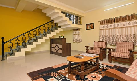 Itsy By Treebo - Shivas Kuteera Hotel in Bengaluru
