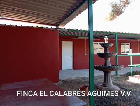 La Cuadra Finca El Calabrés Apartment in Comarca Sur