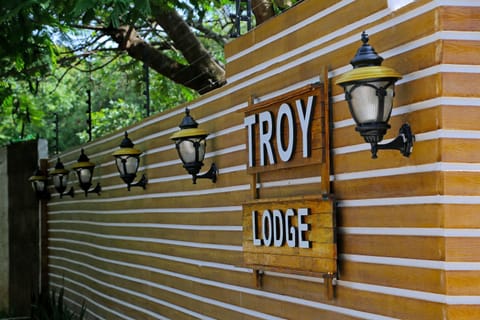 Troy Lodge Apartahotel in Lusaka