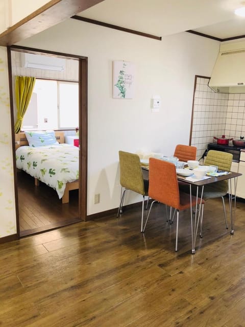 201Keiko's Home 大空間2LDKロフト付きfree parking Apartment in Fukuoka