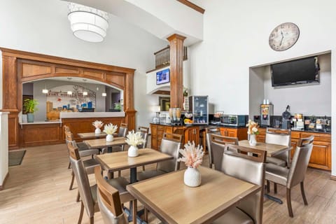 Best Western Fort Worth Inn and Suites Hotel in Fort Worth