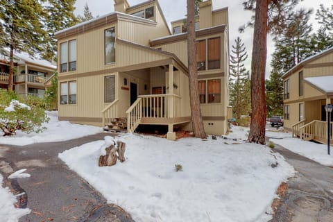 Kingswood Retreat House in Tahoe Vista