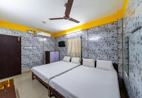 Vasavi Residenzcy Hotel in Puducherry