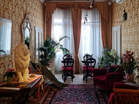 Venice Luxury -Friendly Venice Suites Bed and Breakfast in San Marco