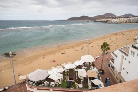 Fantástico ático en primera línea de playa Copropriété in Las Palmas de Gran Canaria