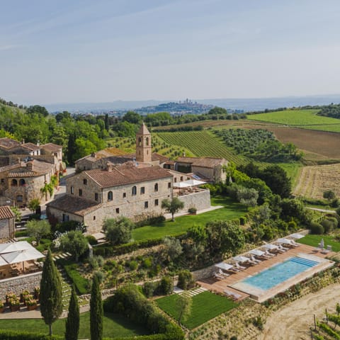 Property building, Swimming pool