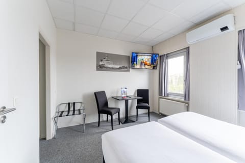 TV and multimedia, Bedroom