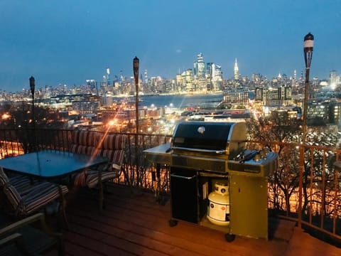 BBQ facilities, Balcony/Terrace