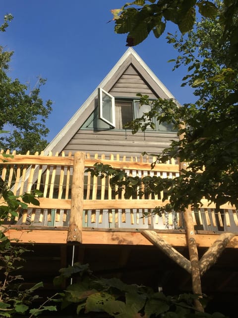 Property building, Balcony/Terrace