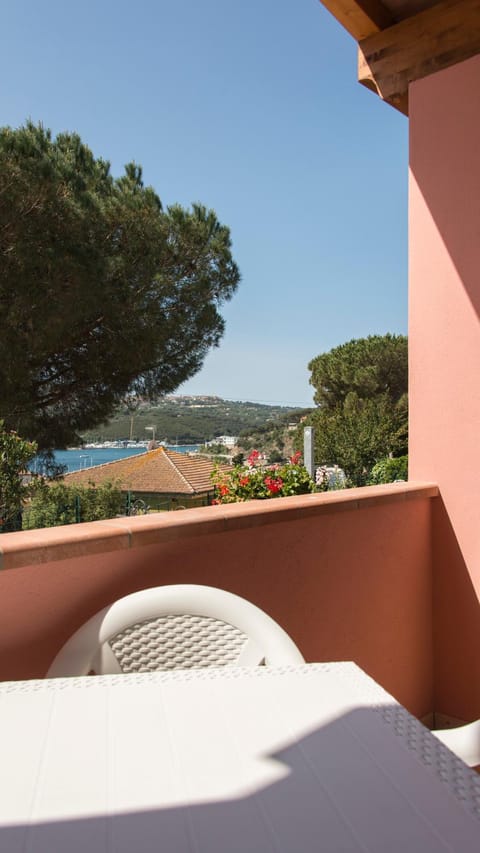 Appartamenti La Casina Condominio in Porto Azzurro