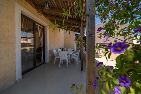 Kyklades Maisonette for 6 people Maison in Paralimni