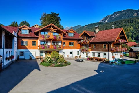 Linharterhof Appartement Farm Stay in Salzburgerland