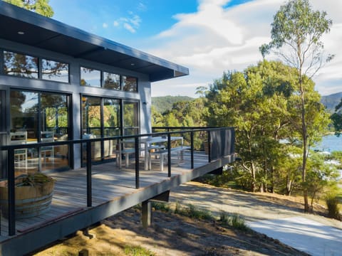 Adventure Bay Beach House House in South Bruny