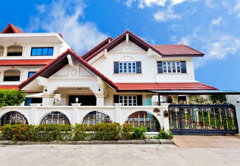 Royal Prince Residence Condo in Patong
