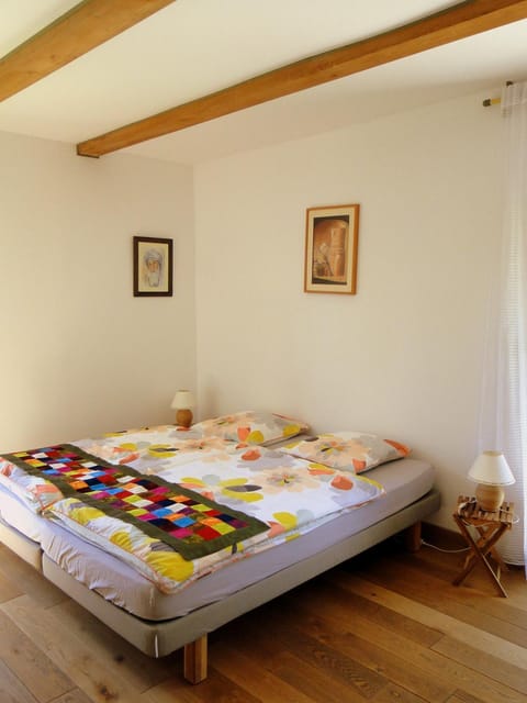 Holzhaus Bed and Breakfast in Aix-en-Provence
