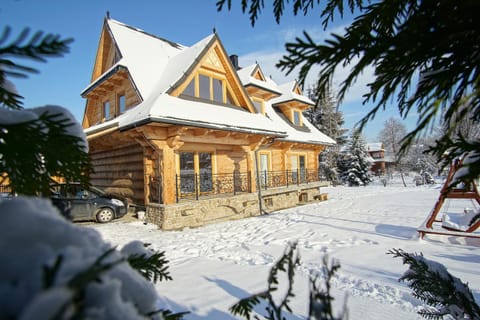 Property building, Winter