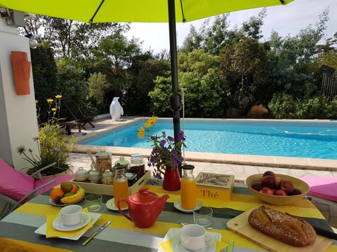 Les Yeux Bleus Bed & Breakfast Übernachtung mit Frühstück in Noirmoutier-en-l'Île
