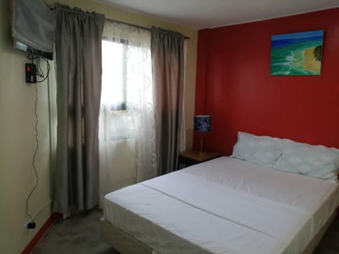 Cozy Inn Mactan Bed and Breakfast in Lapu-Lapu City