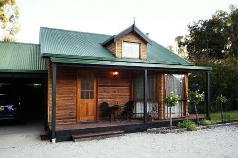 Cottages on Edward Bed and Breakfast in Deniliquin