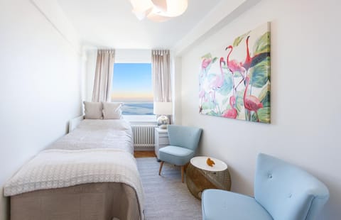 Elegant Apartment with Stunning Lake View Apartamento in Montreux