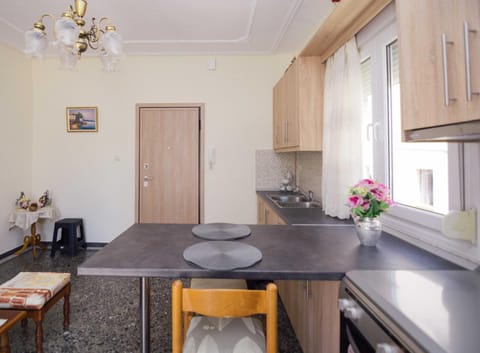 Tom's House Apartamento in Trikala