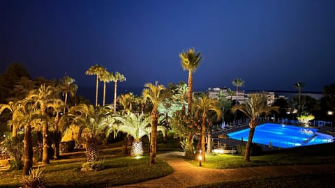 APPARTEMENT 2 chambres vue mer panoramique, proche Croisette Cannes Copropriété in Cannes