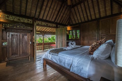 Malaya Villas Ubud Bed and Breakfast in Payangan