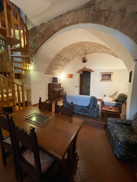 Happy House - Porta San Giacomo Condo in Assisi