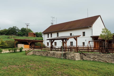 Rekreační a jezdecký areál Equifarm House in South Moravian Region