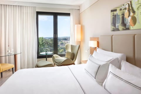 Bed, View (from property/room), Bedroom, Drinks