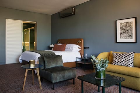 Home Suite Hotels Rosebank Hotel in Johannesburg