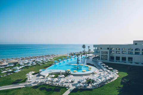 Bird's eye view, Swimming pool