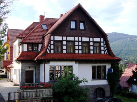 Facade/entrance, Children play ground, Garden