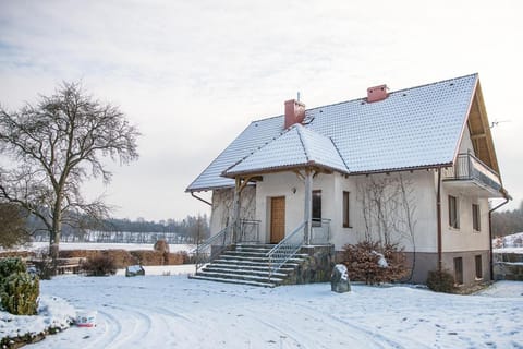 Wypoczynek na Kaszubach przy jeziorach i lasach Farm Stay in Pomeranian Voivodeship