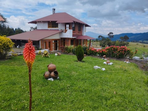 Ruta de los volcanes Bed and Breakfast in Cotopaxi, Ecuador