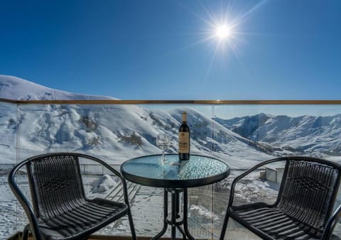 Day, Natural landscape, Winter, View (from property/room), Balcony/Terrace, Dining area, Mountain view