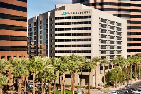 Embassy Suites by Hilton Phoenix Downtown North Hotel in Phoenix