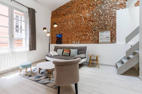 ❤️ Charmant appart ancien rénové place des Carmes Appartamento in Toulouse