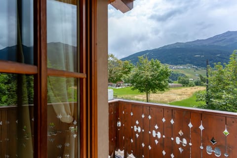 Day, Natural landscape, View (from property/room), Mountain view