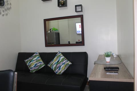 Field Residences at the back of SM CITY SUCAT, Parañaque City Apartment in Las Pinas