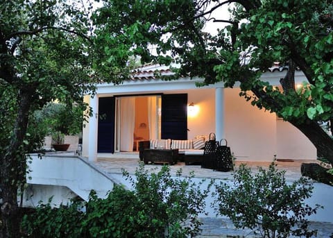Villa Ftelia Chalet in Skiathos
