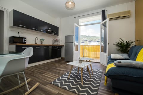 T2 40m² Hypercentre apartment in Saint-Denis
