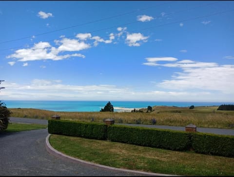 Day, Neighbourhood, Natural landscape, Sea view