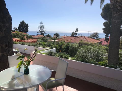 Casa Palmeira - Ferienhaus mit Meerblick House in Caniço