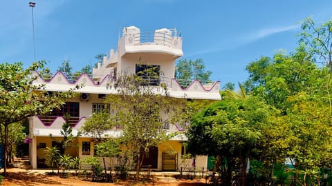 Facade/entrance, Garden, Other, Garden view